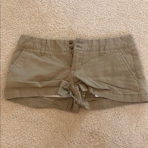 Mossimo Khaki shorts